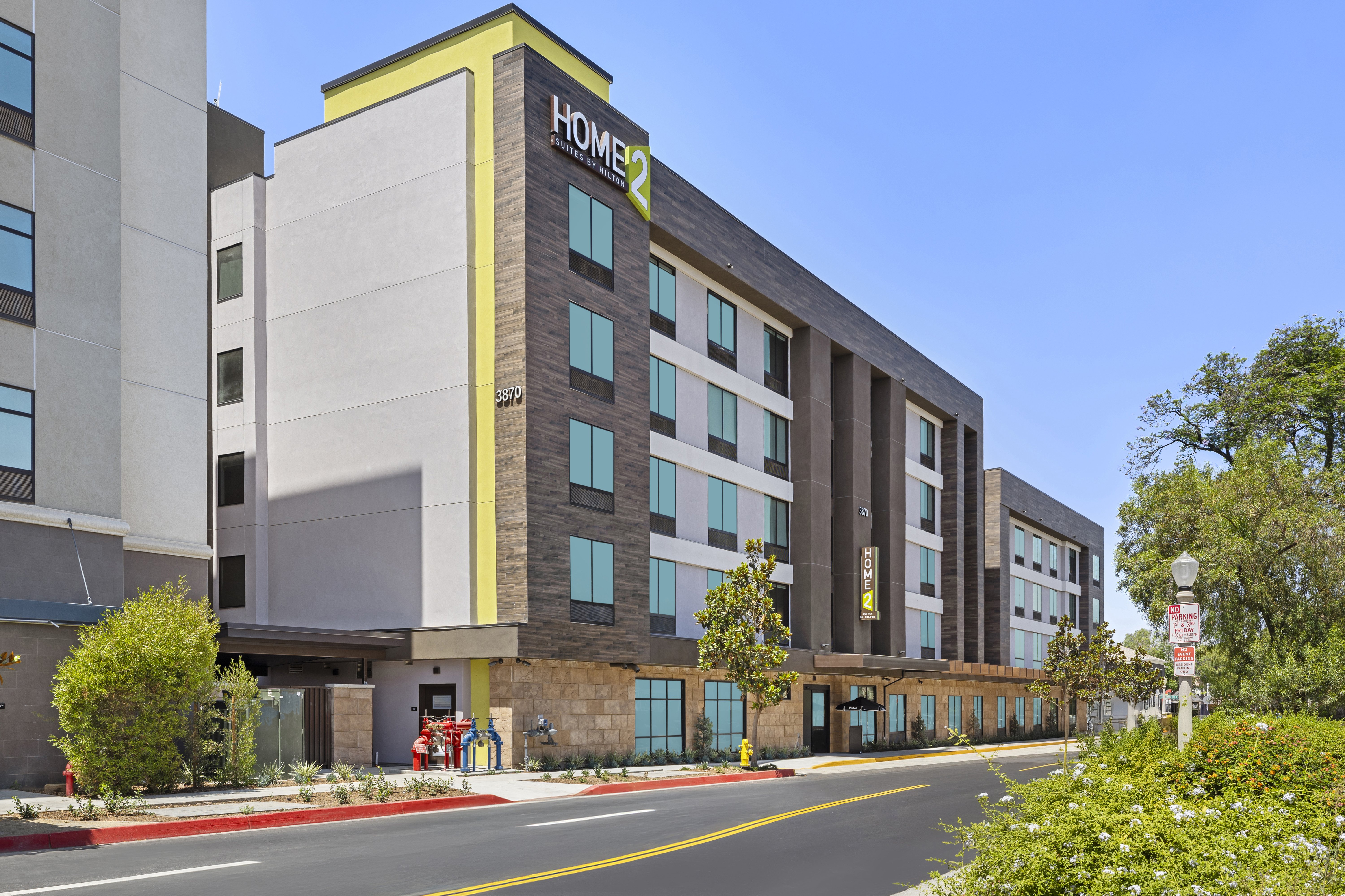 Home2 Suites by Hilton Riverside Downtown Convention Center