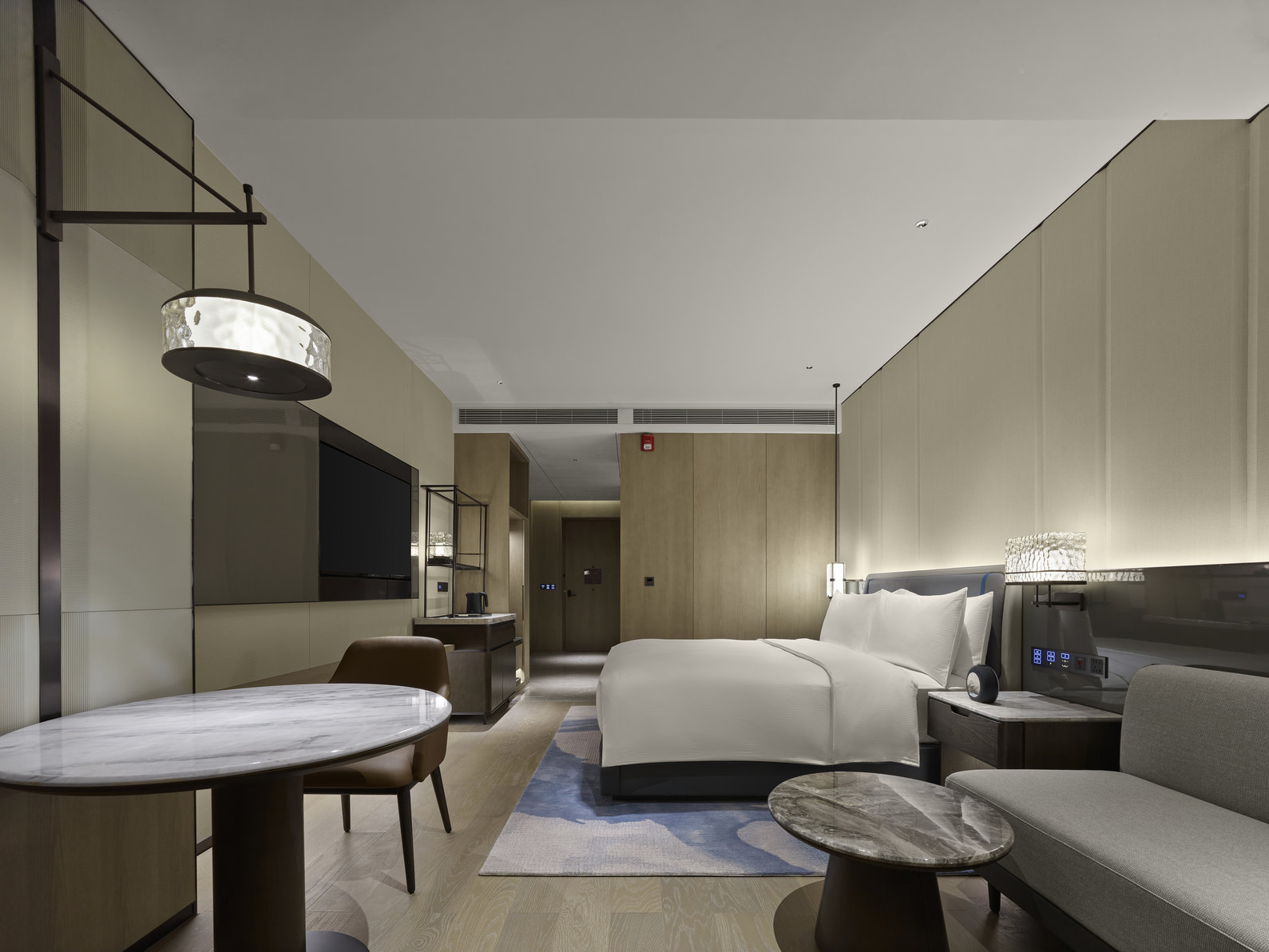 Hilton Yuyao - Tap to explore photos