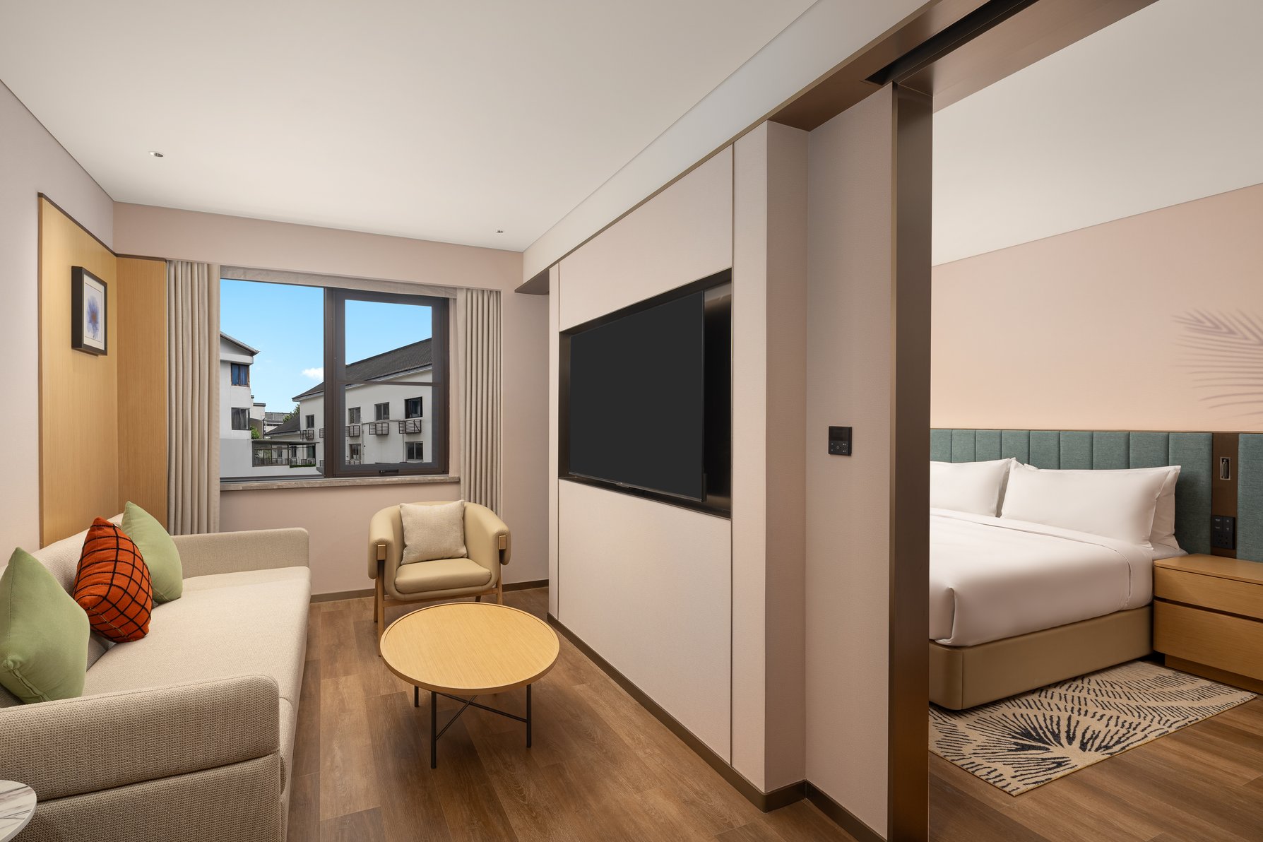 Hilton Garden Inn Shaoxing Lu Xun Native Place - Tap to explore photos