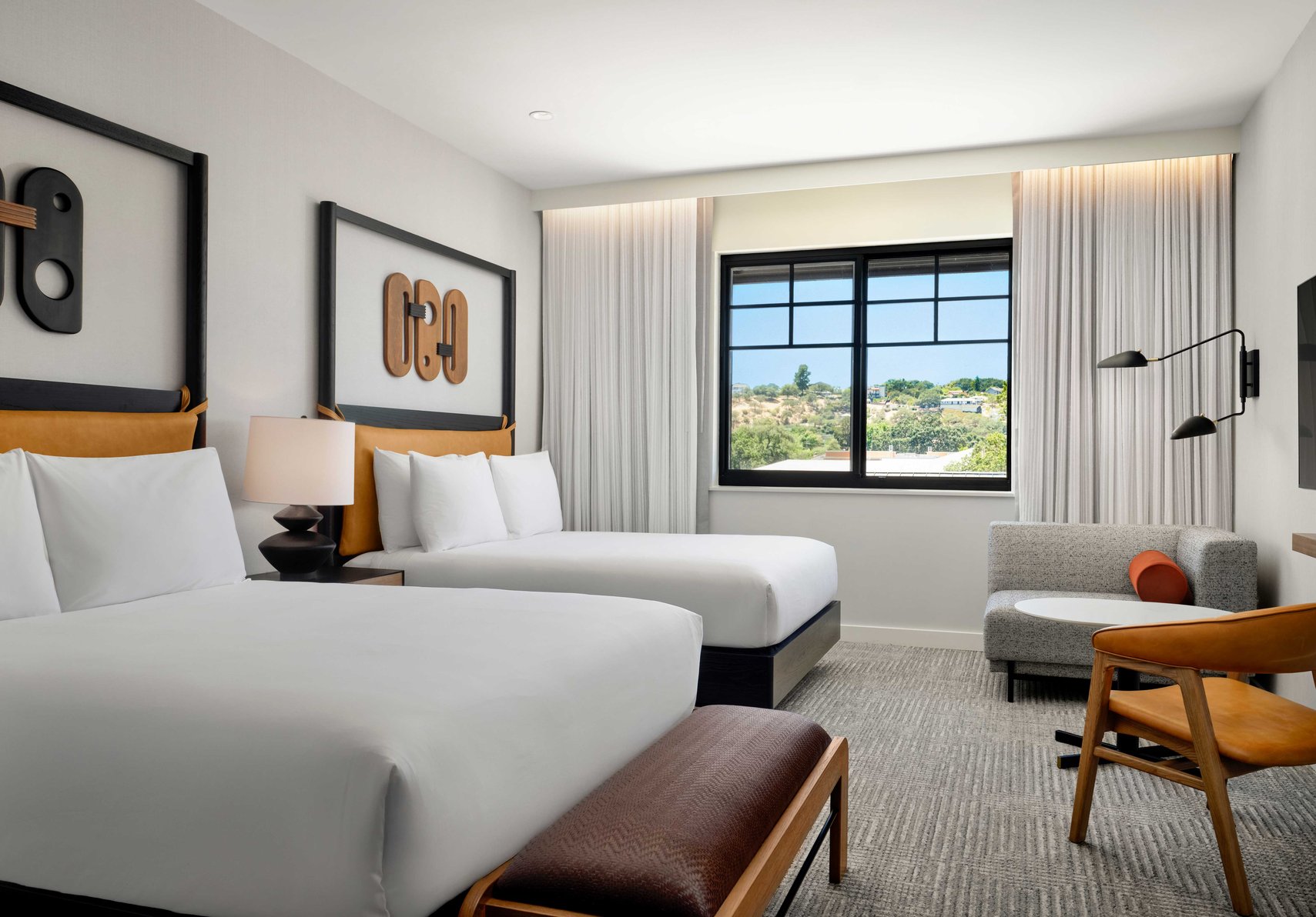 The Ava Hotel Paso Robles, Curio Collection by Hilton - Tap to explore photos