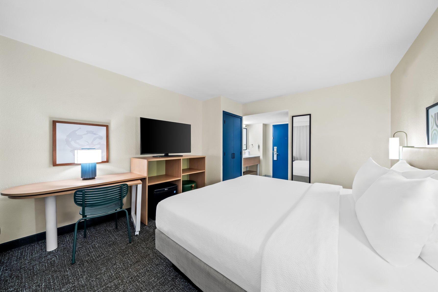 Spark by Hilton Orlando near Universal - Tap to explore photos