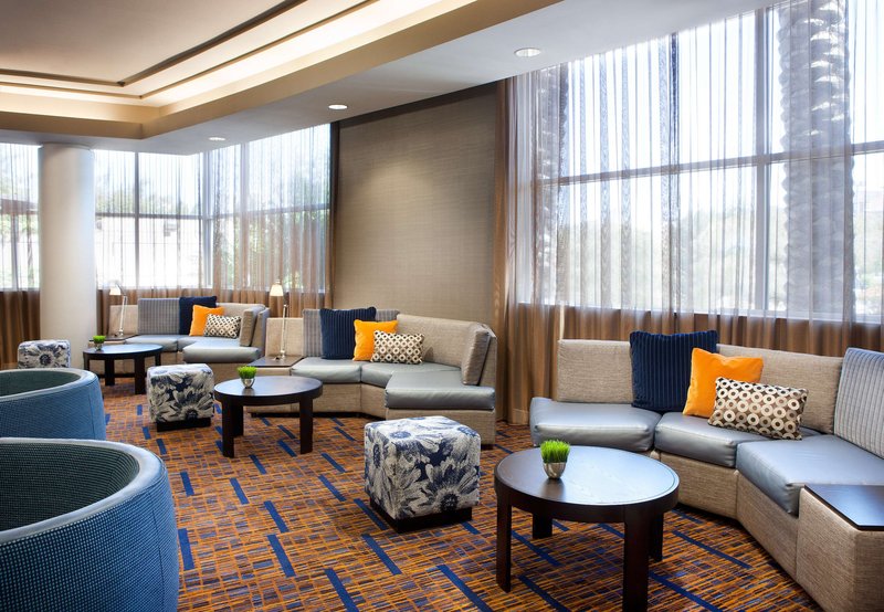 Courtyard by Marriott Oakland Emeryville - Emeryville, CA