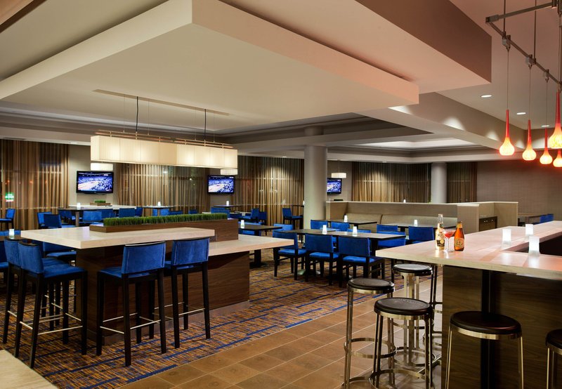 Courtyard by Marriott Oakland Emeryville - Emeryville, CA