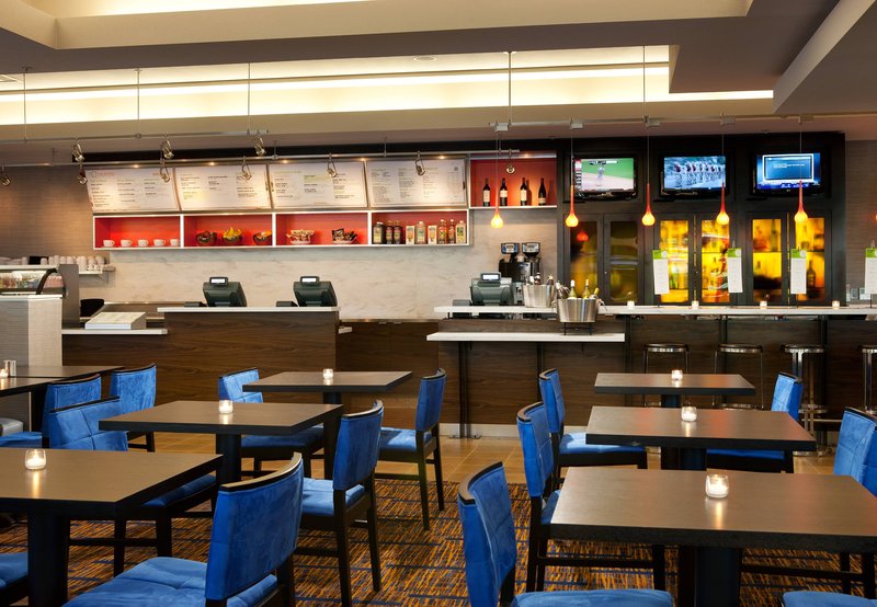 Courtyard by Marriott Oakland Emeryville - Emeryville, CA