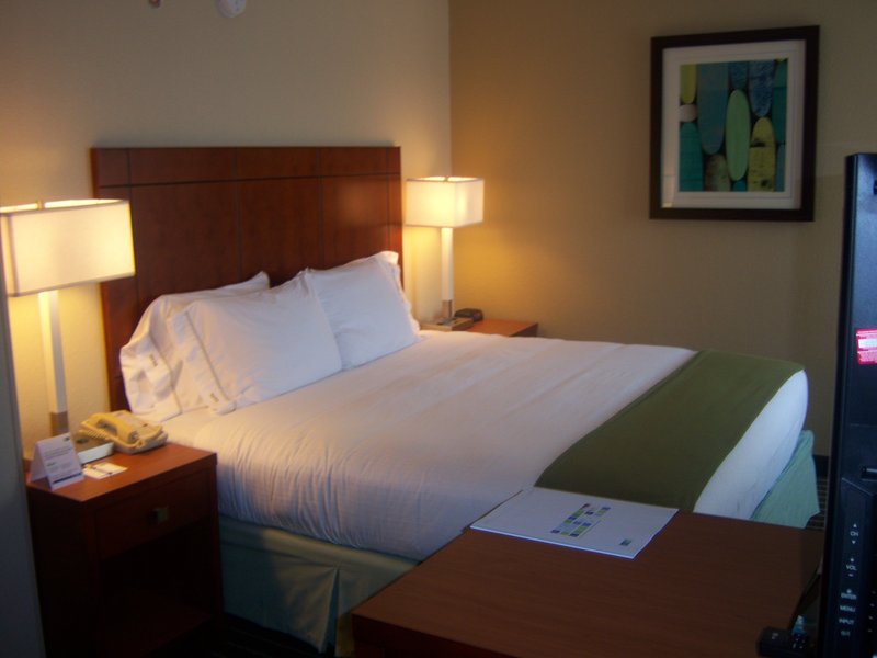 Holiday Inn Express-Hampton - Hampton, VA