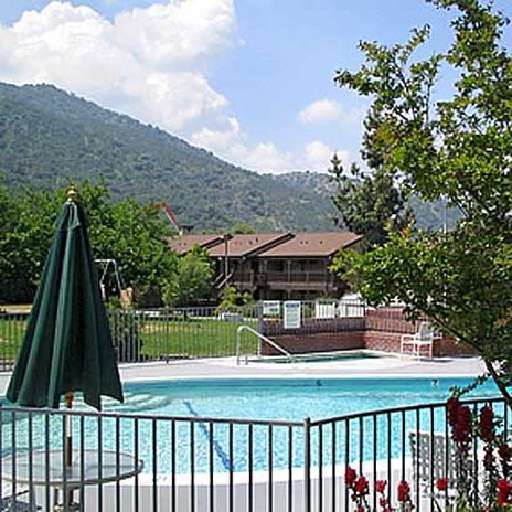 WESTERN HOLIDAY LODGE - Three Rivers, CA
