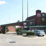 New Six Inn & Suites