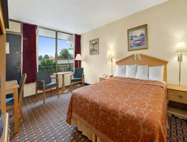 Travelodge - Valdosta, GA