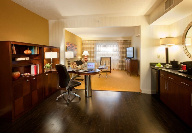 Minneapolis Marriott Northwest - Minneapolis, MN
