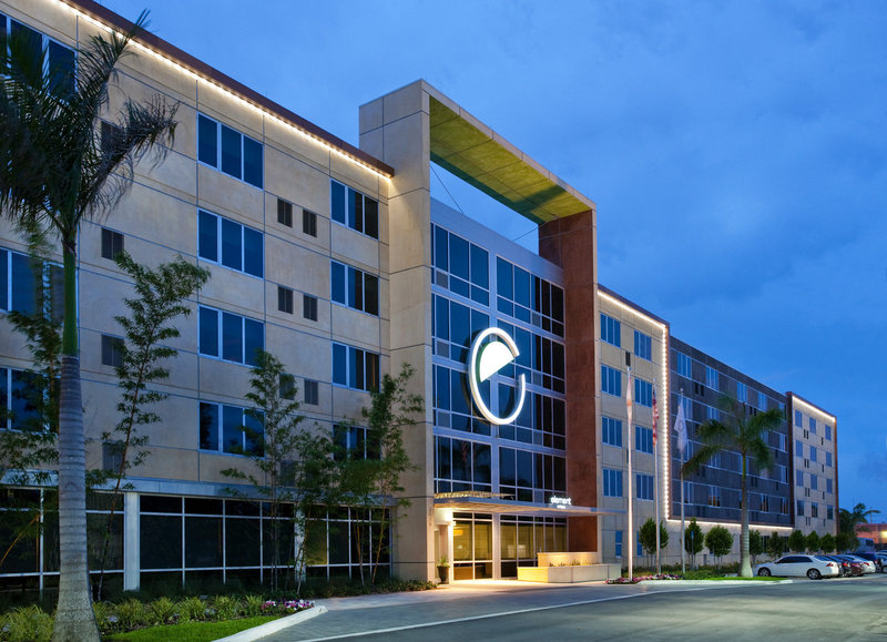 Element Miami AIRPORT