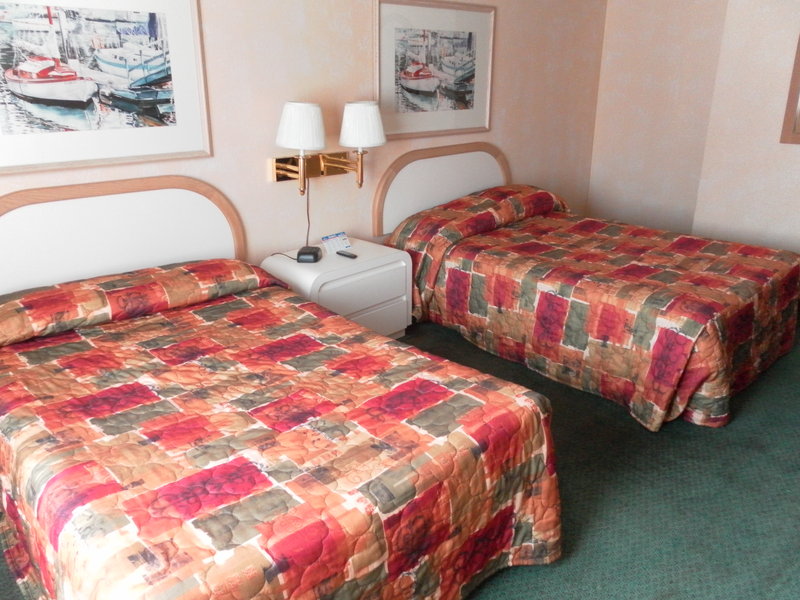 Ocean Gateway Inn - Santa Paula, CA