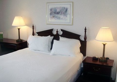Clarion Inn - Wakefield, MA