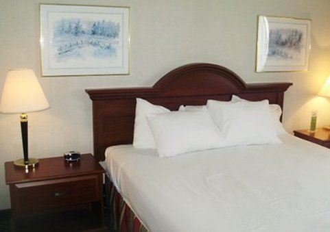 Clarion Inn - Wakefield, MA