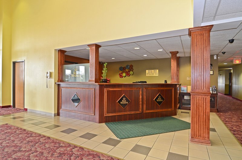 Best Western - Pewaukee, WI