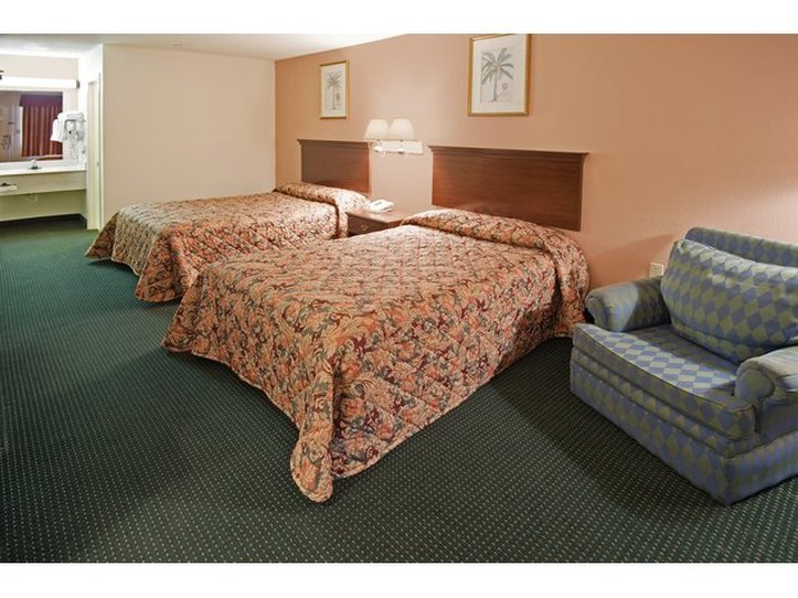 Americas Best Value Inn - Cairo, GA