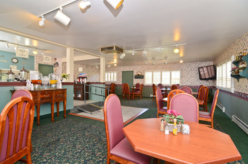 BEST WESTERN Turquoise Inn & Suites - Cortez, CO