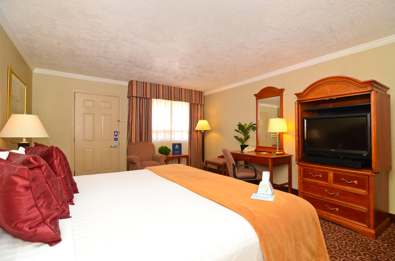 BEST WESTERN Turquoise Inn & Suites - Cortez, CO
