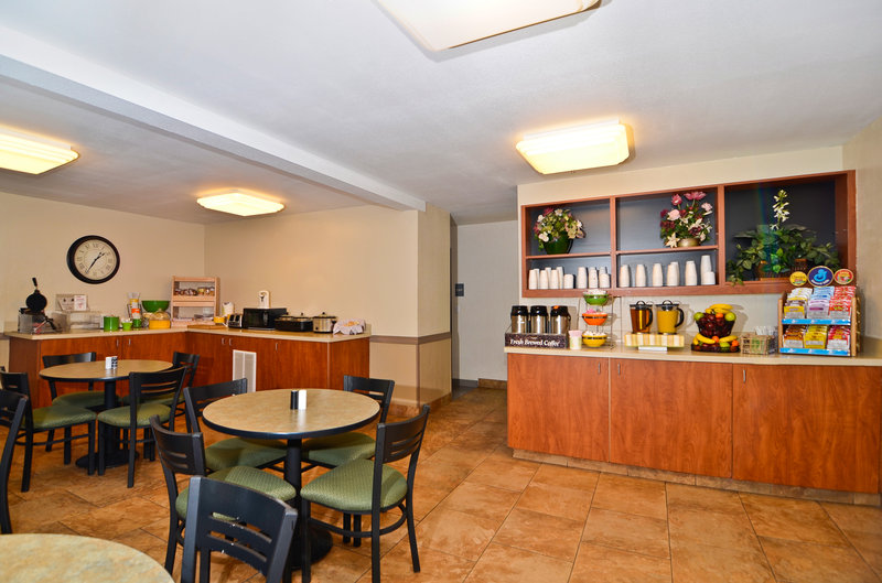 BEST WESTERN Oak Meadows Inn - Saint Helens, OR