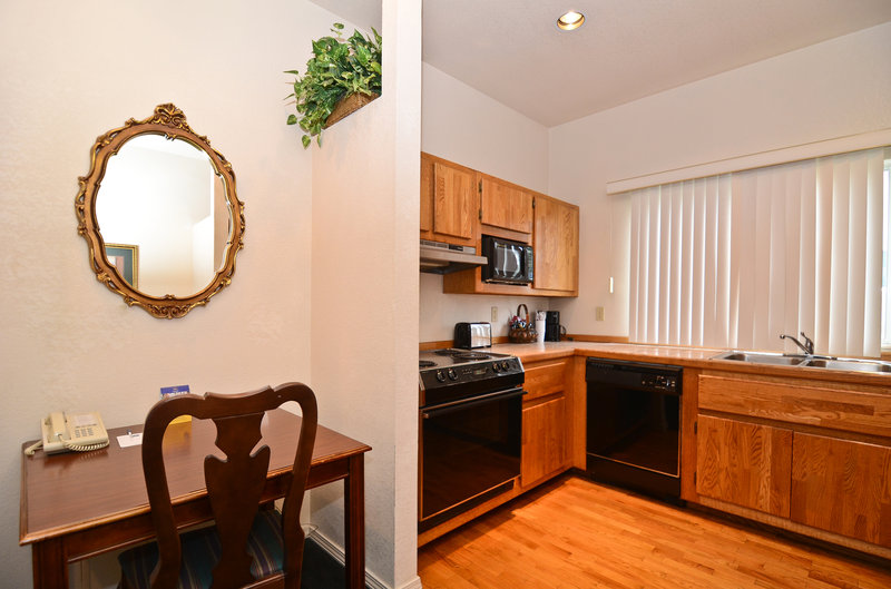 BEST WESTERN Salbasgeon Inn & Suites Of Reedsport - Reedsport, OR