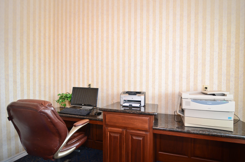 BEST WESTERN Salbasgeon Inn & Suites Of Reedsport - Reedsport, OR