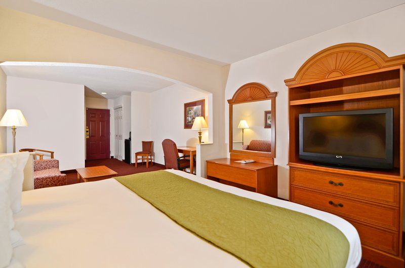 Suites - Panama City, FL