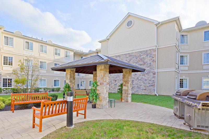 Staybridge Suites PHILADELPHIA-MT. LAUREL - Mount Laurel, NJ