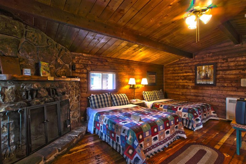 High Country Lodge & Cabins - Pagosa Springs, CO