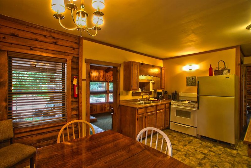High Country Lodge & Cabins - Pagosa Springs, CO
