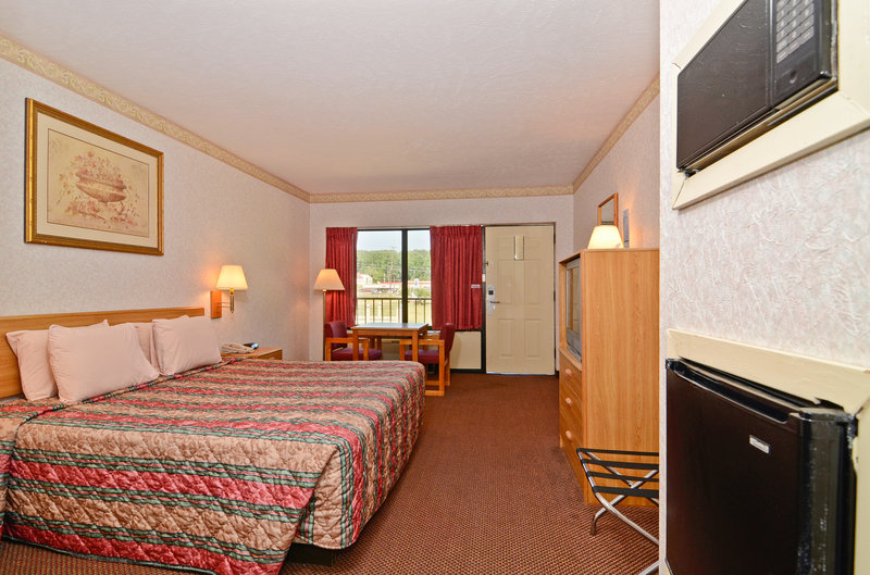 Americas Best Value Inn - Brandon, MS