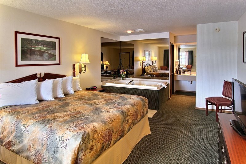BEST WESTERN Of Harbor Springs - Harbor Springs, MI