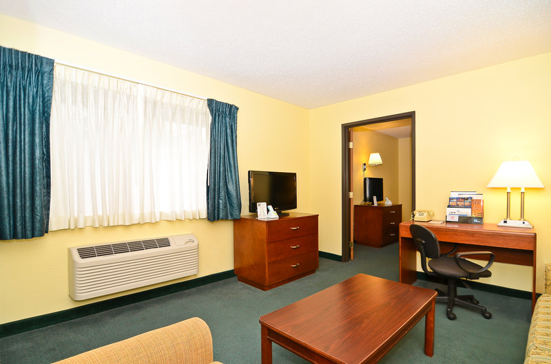 Best Western - Wisconsin Dells, WI