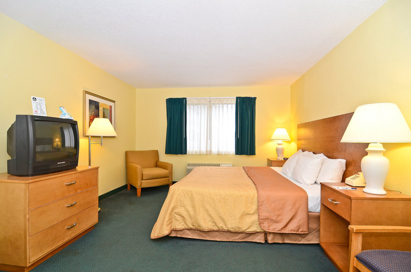 Best Western - Wisconsin Dells, WI