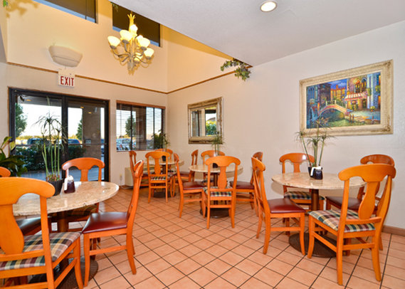 Quality Inn - Williams, CA
