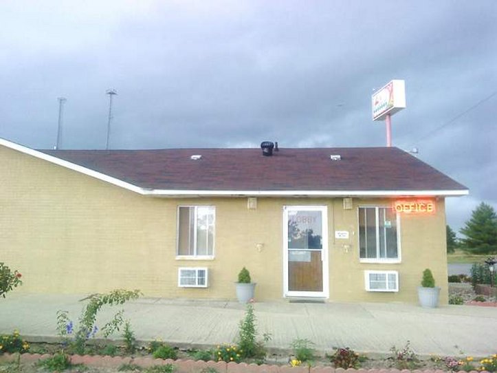 Red Carpet Inn - Dix, IL