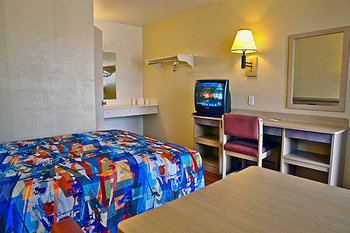 Motel 6 - Room