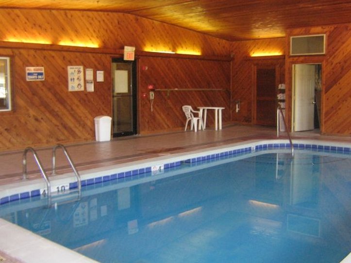 Americas Best Value Inn - Geneseo, IL