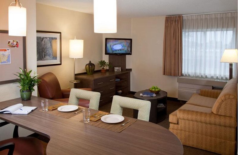 Candlewood Suites-Plano-Frisco - Garland, TX