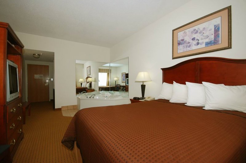 Best Western - Carrollton, GA