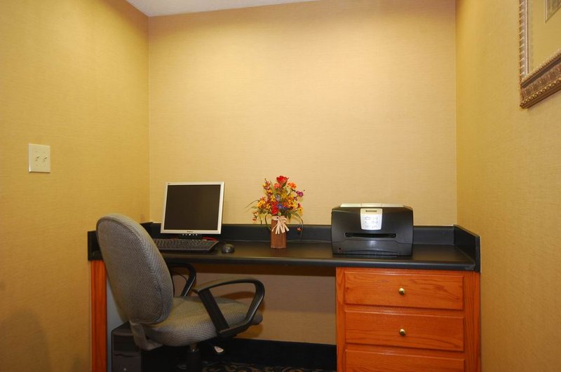 Best Western - Carrollton, GA