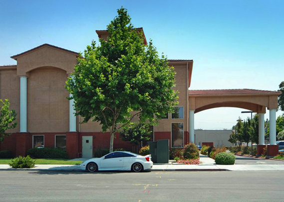 Quality Inn I-5 Naval Base
