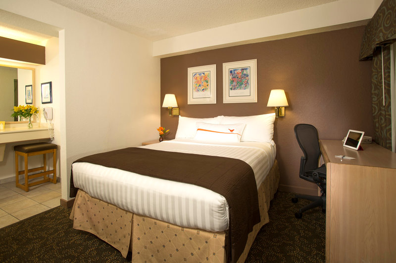 Staybridge Suites Boston-Andover - Andover, MA