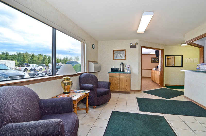Americas Best Value Inn - Englewood, OH