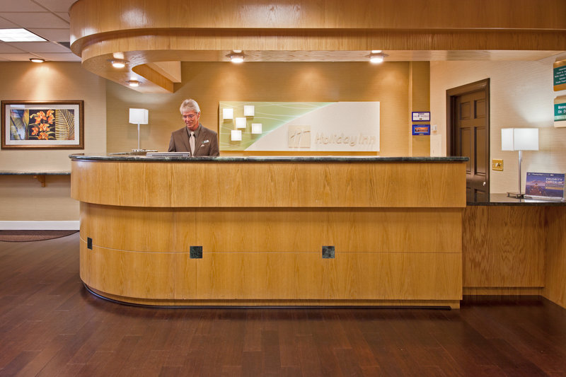 Holiday Inn Hotel & Suites CLEARWATER BEACH S-HARBOURSIDE - Indian Rocks Beach, FL