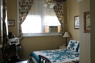 Wailuku Guesthouse - Wailuku, HI