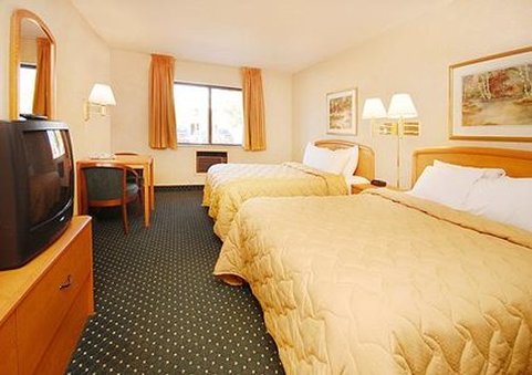 Quality Inn East - Fargo, ND