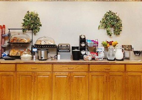 Quality Inn East - Fargo, ND