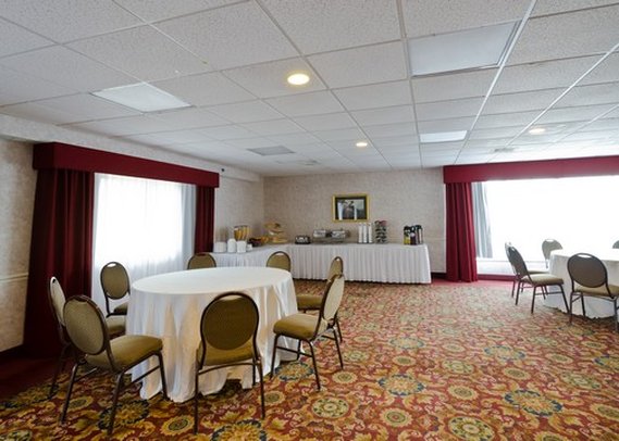 Quality Inn & Suites - Laurel, MD