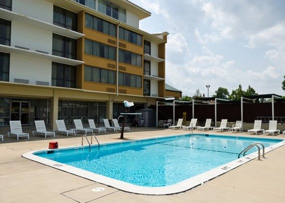 Quality Inn & Suites - Laurel, MD