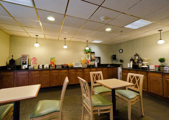 Quality Inn & Suites - Laurel, MD