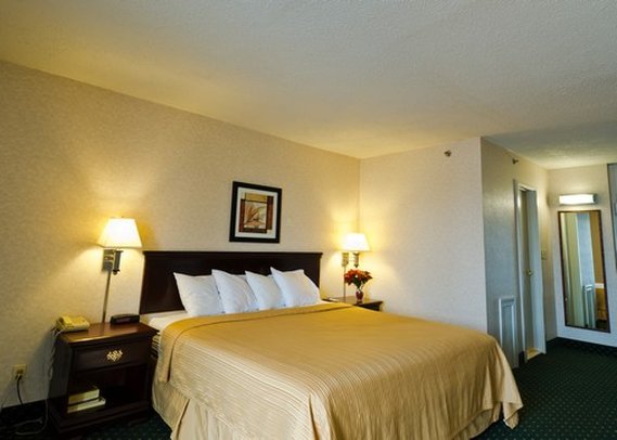 Quality Inn & Suites - Laurel, MD